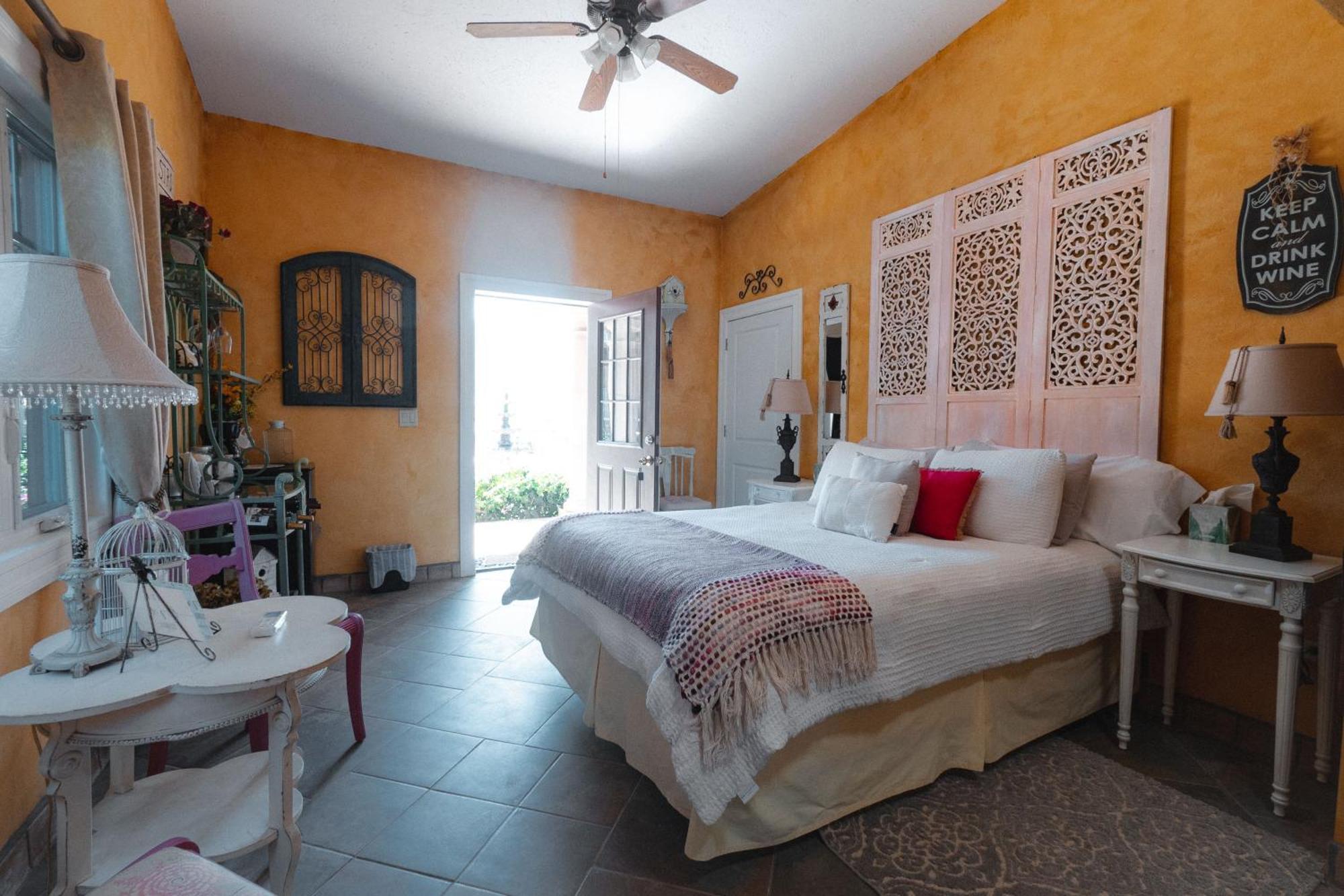 Vina Calabria Bed & Breakfast Valle de Guadalupe Exterior photo