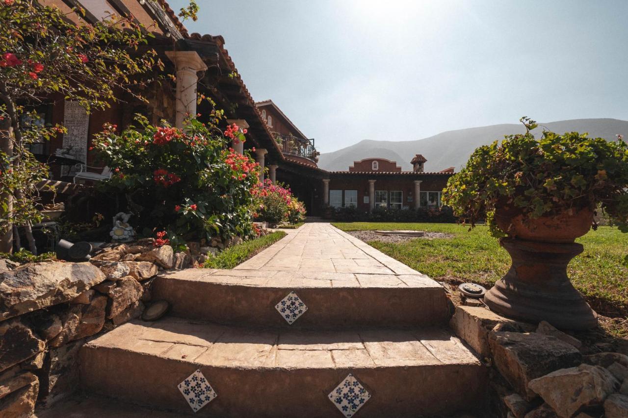 Vina Calabria Bed & Breakfast Valle de Guadalupe Exterior photo
